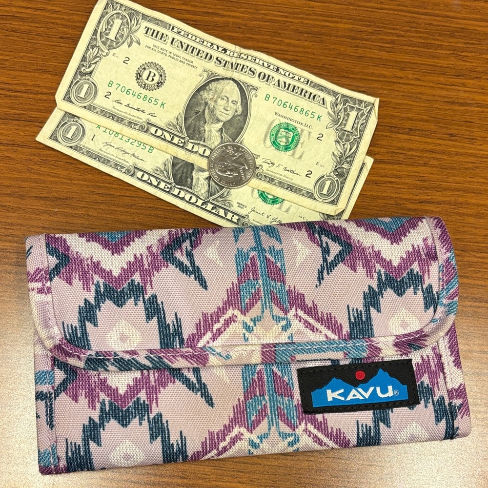 KAVU Geometric Pattern Wallet in Purple and Blue
